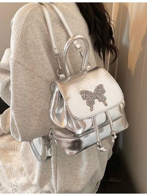 甜酷风银色双肩包包女2024新款时尚潮百搭旅行背包学生书包通勤包