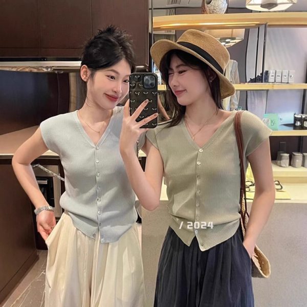 韩系小飞袖v领冰丝针织开衫女装夏季薄款修身显瘦针织外穿短袖衣