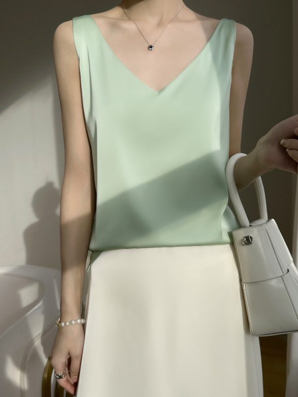 2024夏季大码服饰吊带打底内搭上衣辣妹外穿白色真丝吊带背心女夏