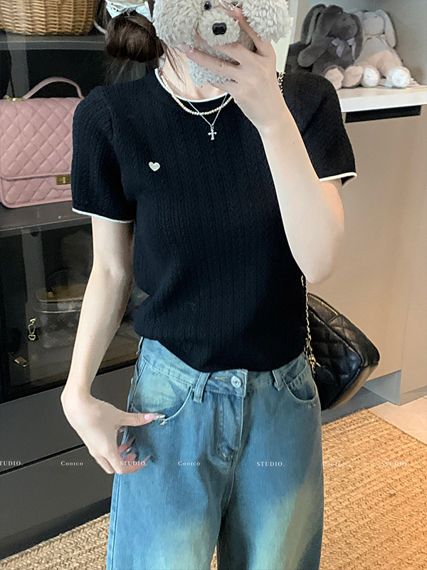 正肩针织短袖t恤女2025夏季新款撞色圆领刺绣短款内搭打底衫上衣