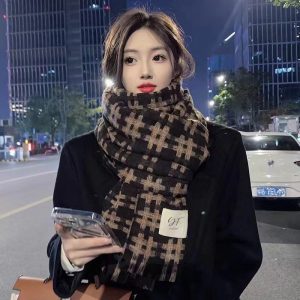 O1CN01Xh60bY2860mIR9yLR_2217160977882-0-cib 秋冬新品美拉德色系井字纹围巾女生高级感显白加厚保暖披肩围脖