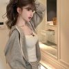 纯欲蕾丝花边灰色吊带背心女带胸垫内搭外穿短款修身设计感小众女