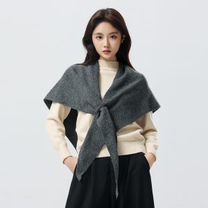 三角巾围巾含羊毛披肩斗篷秋冬女外搭高级感披肩毯保暖小坎肩披风