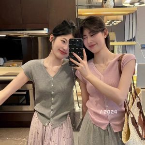O1CN01uJYhSz1jjyznez1qu_2216412614585-0-cib 韩系小飞袖v领冰丝针织开衫女装夏季薄款修身显瘦针织外穿短袖衣
