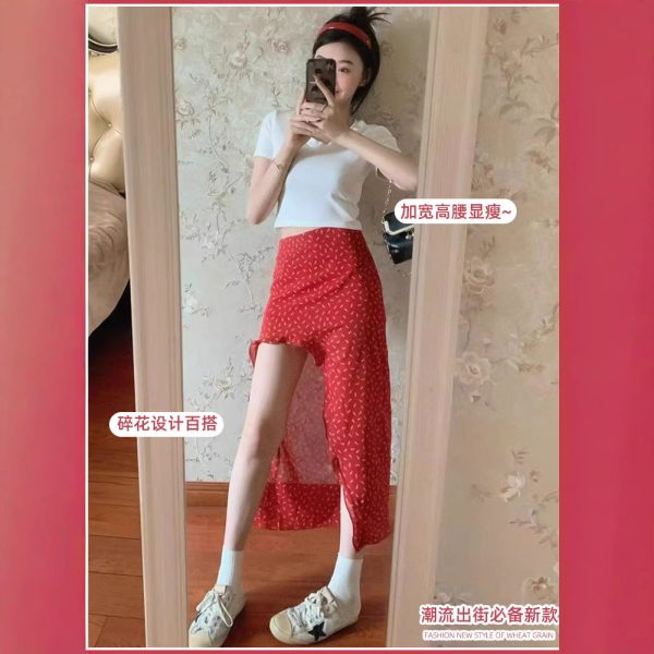 红色碎花不规则a字半身裙子女夏季2025新款荷叶边气质包臀中长裙